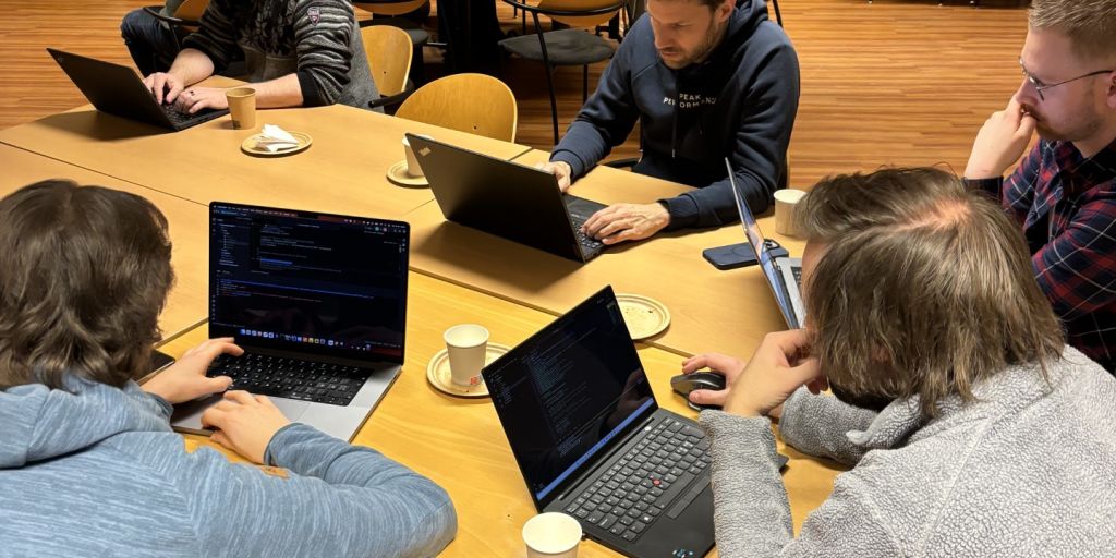 Fra hobbyprosjekt til høyteknologi – bruk av maskinlæring for å forutsi fotballresultater!