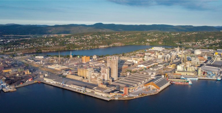 Dronebilde av industriparken på Herøya. Foto: Yara